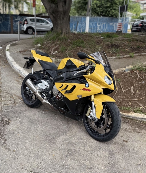 S1000RR CANARINHO